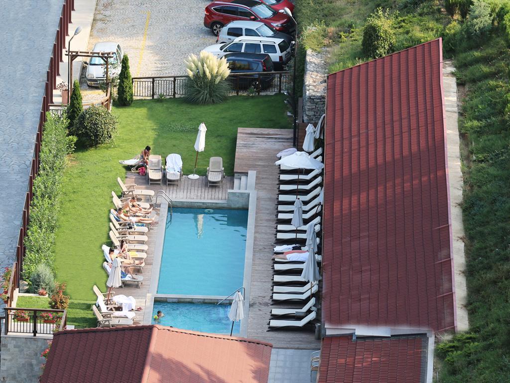 Aqua Varvara Hotel Vetren Dol Exterior photo