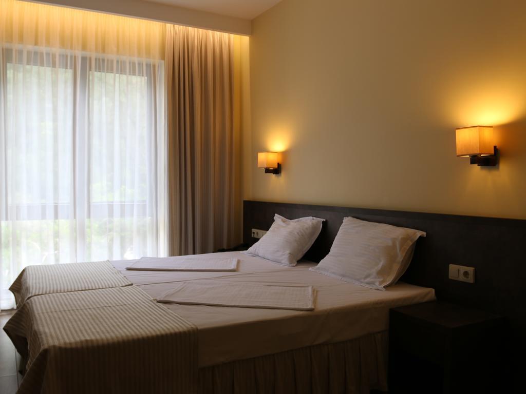 Aqua Varvara Hotel Vetren Dol Room photo