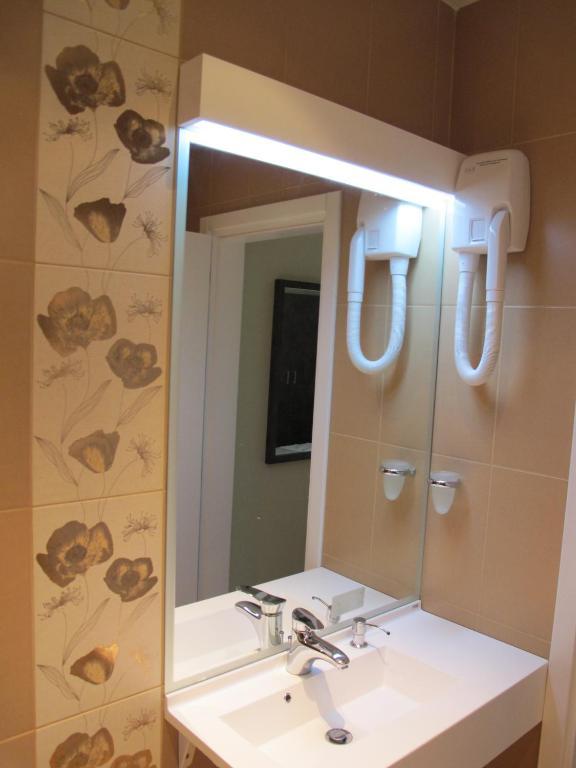 Aqua Varvara Hotel Vetren Dol Room photo
